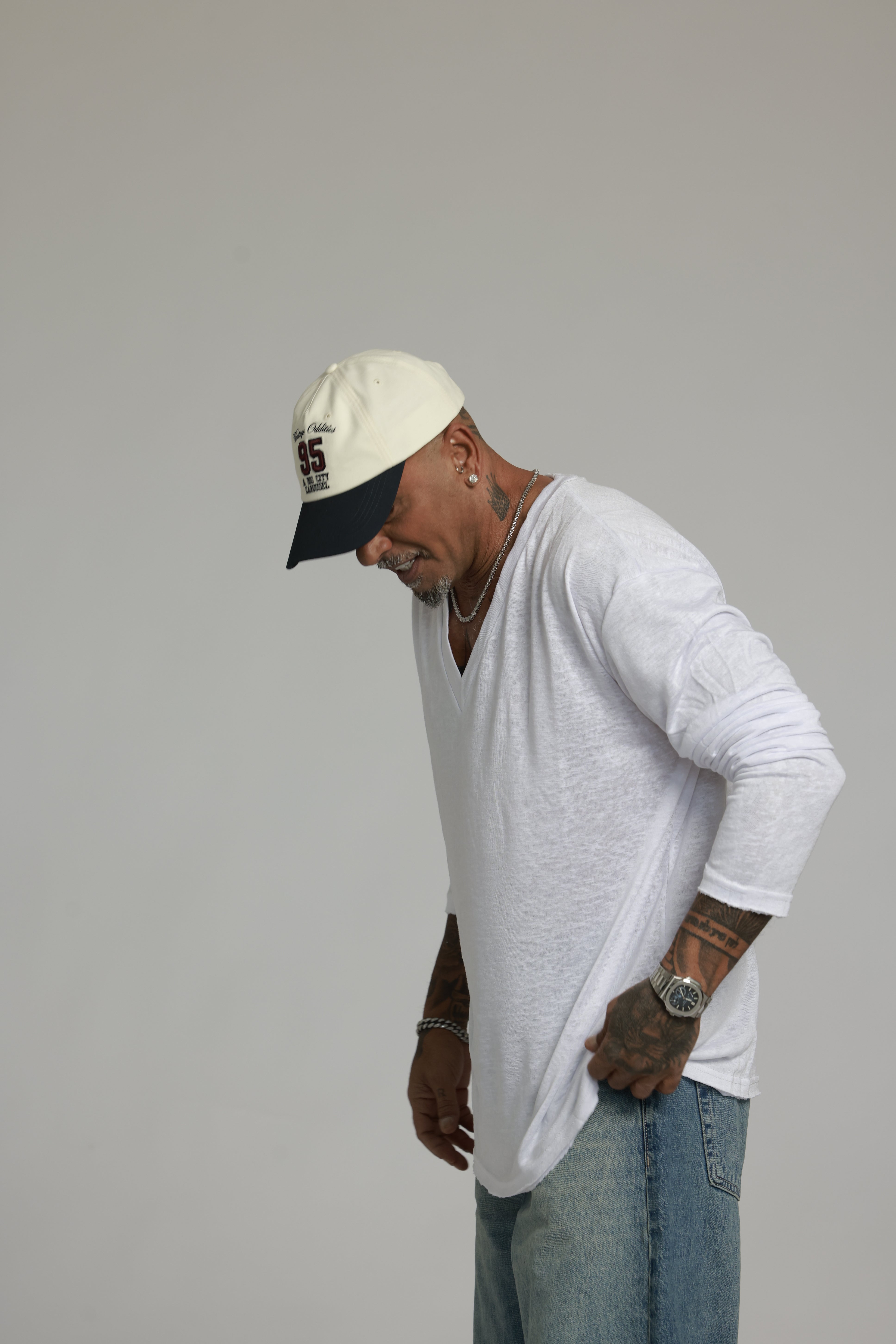 חולצת סלאב v | לבן