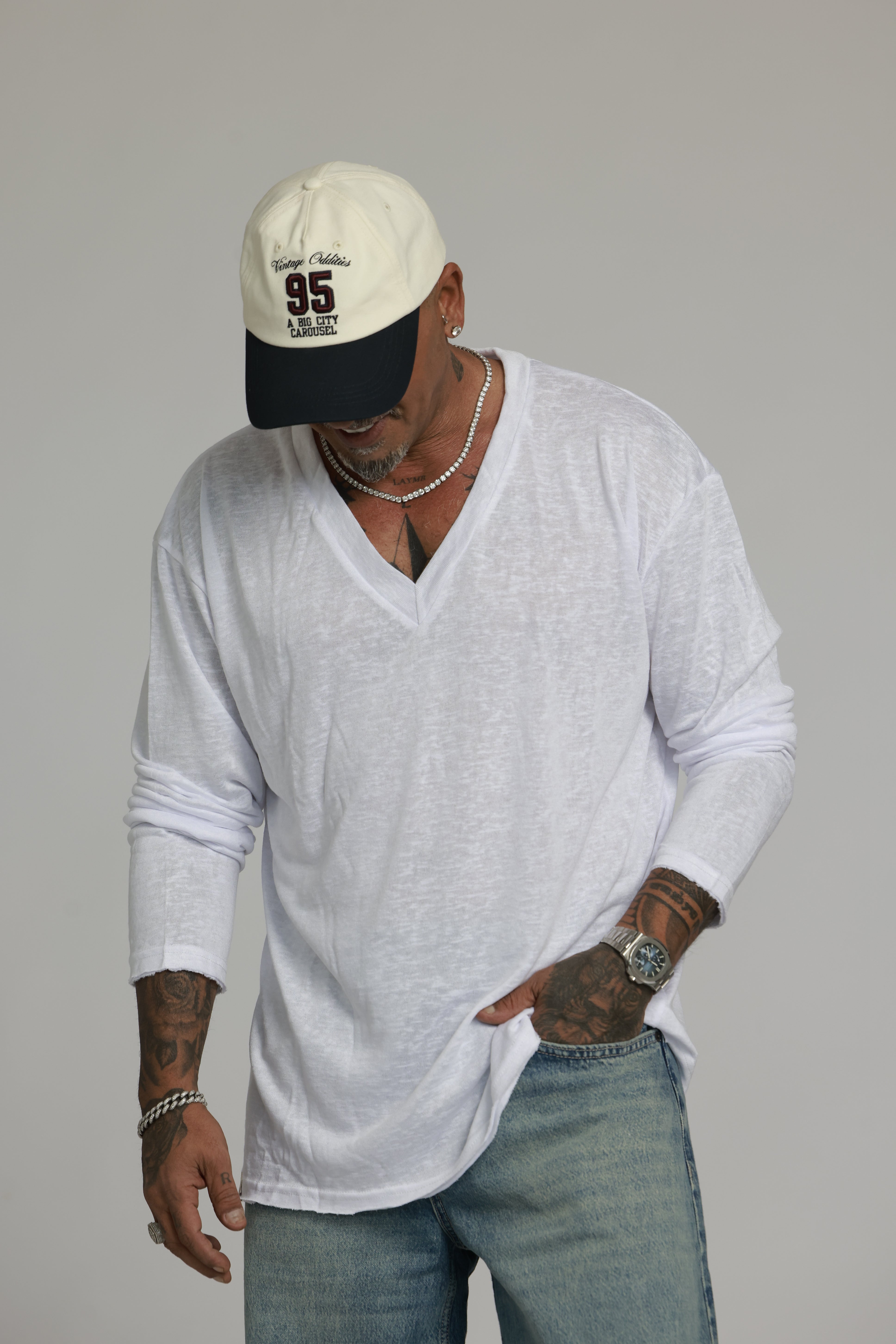 חולצת סלאב v | לבן